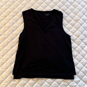 Athleta black v neck tank top shirt women’s size small